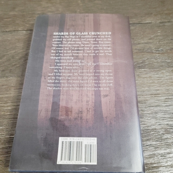 Don't Look Back by Jennifer L. Armentrout Hardcover Book - Picture 2 of 11